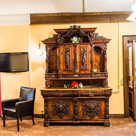 Neue Post Отель 3*